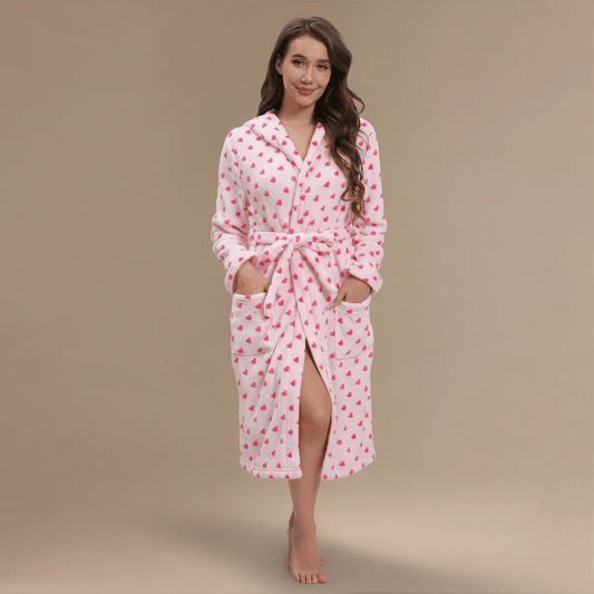 Peignoir Coeur – Sublimez Votre Élégance avec un Charme Unique