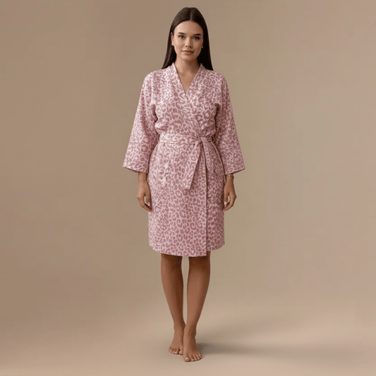 Peignoir Femme Coton Rose – Élégance et Confort à Découvrir