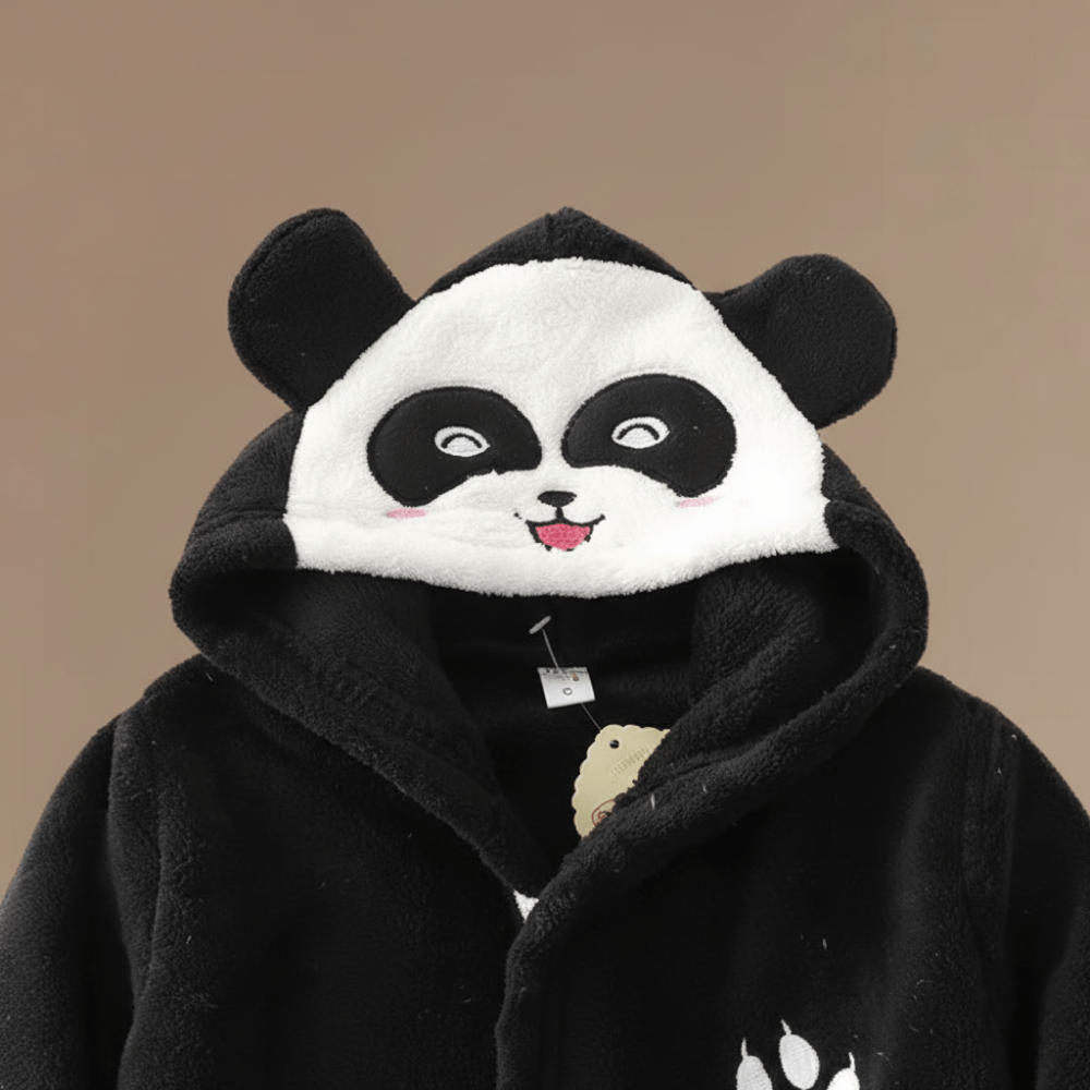 Peignoir Panda – Sublimez Votre Élégance avec Raffinement