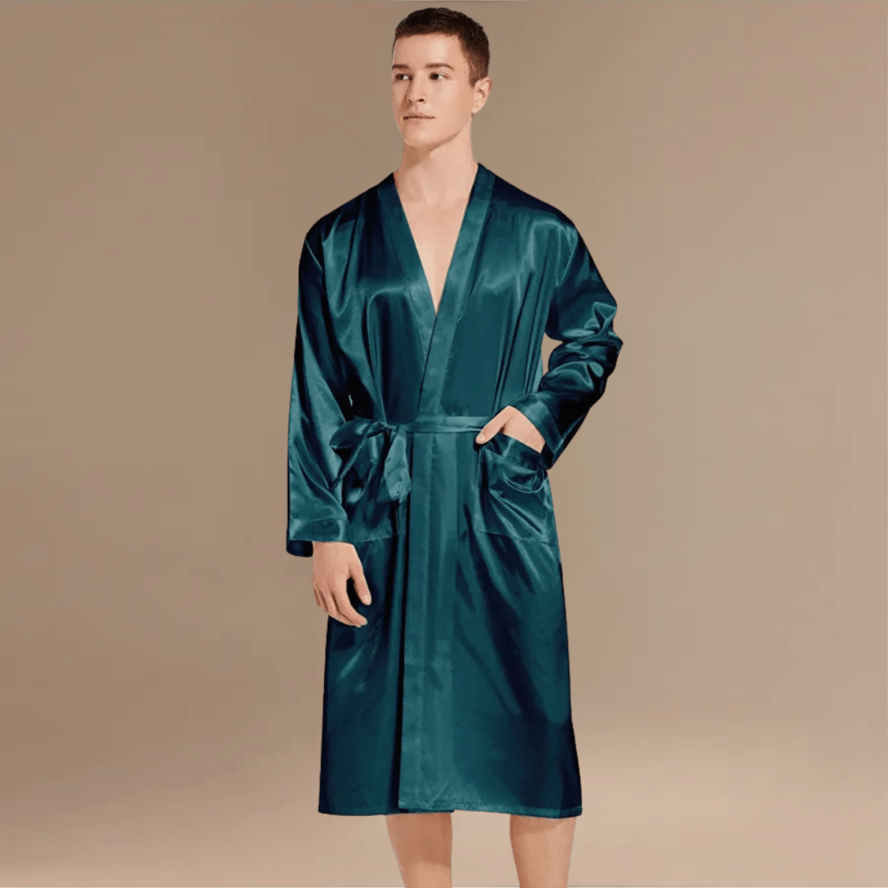 Peignoir Satin Homme – Élégance et Confort Inégalés à Découvrir