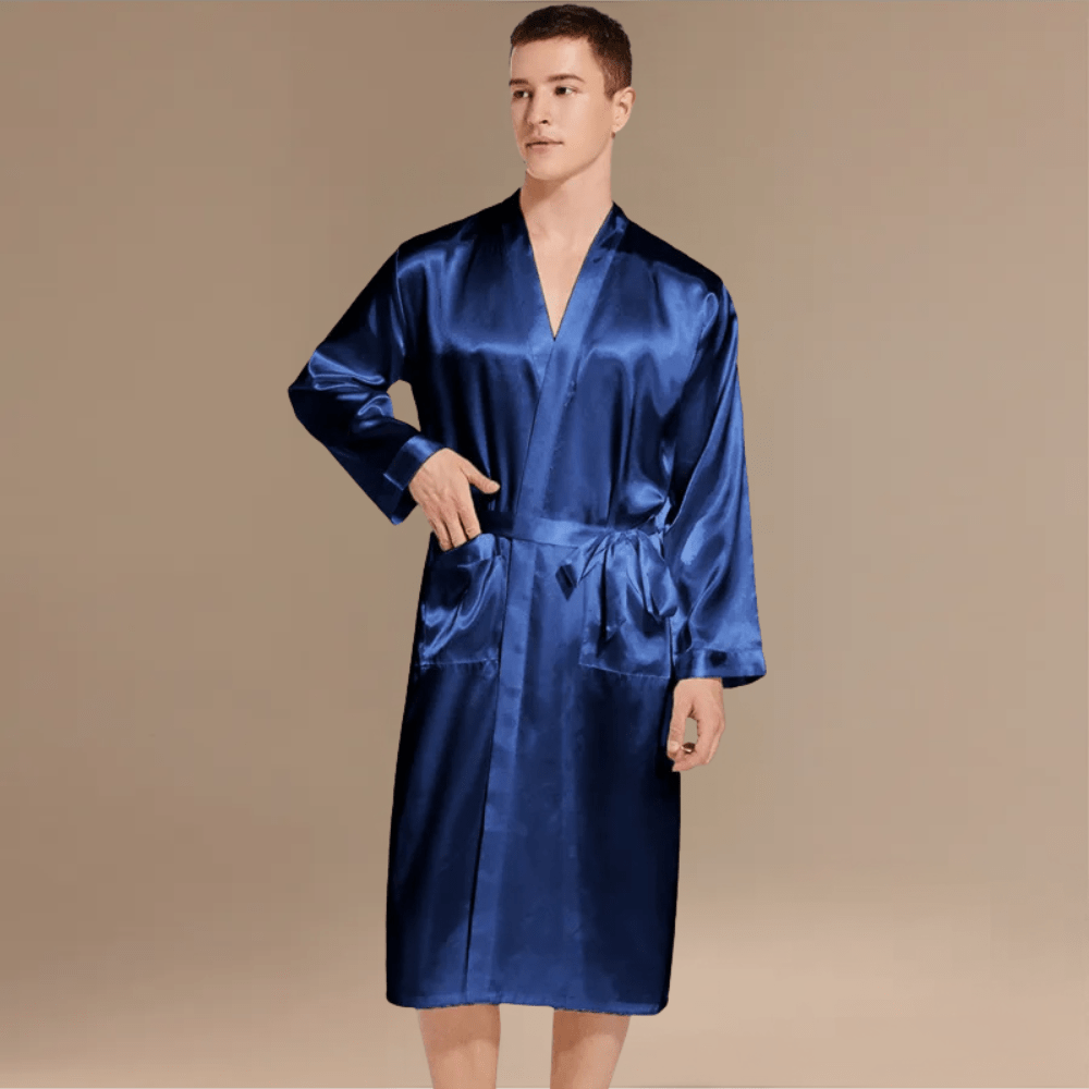Peignoir Satin Homme – Élégance et Confort Inégalés à Découvrir