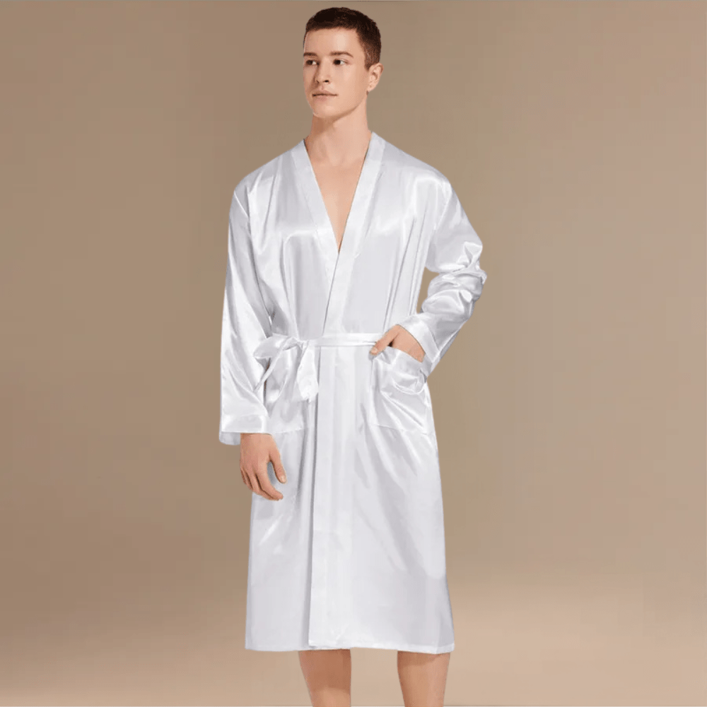 Peignoir Satin Homme – Élégance et Confort Inégalés à Découvrir