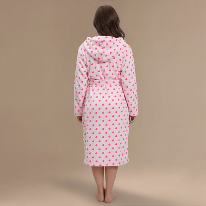 Peignoir Coeur – Sublimez Votre Élégance avec un Charme Unique