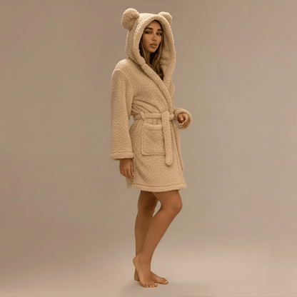 Peignoir Court Femme Capuche – Élégance et Confort à Découvrir