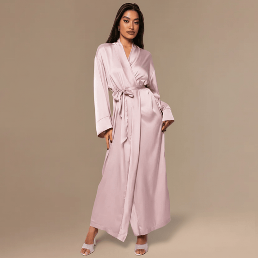 Peignoir femme satin long – Élégance et confort irrésistibles