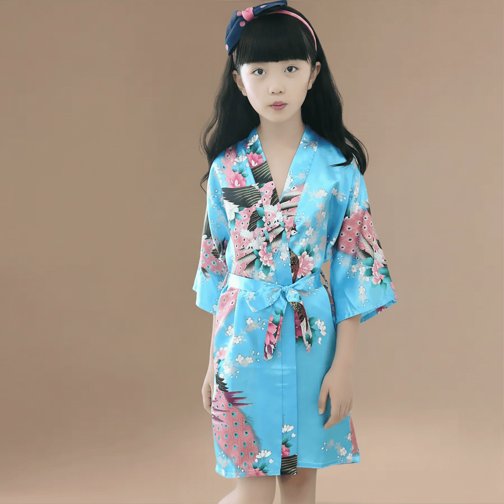 Peignoir Fleur Enfant : Élégance Douce et Confort Irrésistible