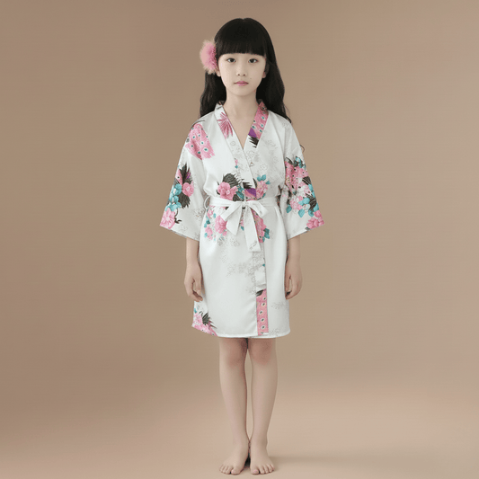 Peignoir Fleur Enfant : Élégance Douce et Confort Irrésistible