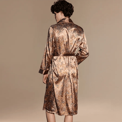 Peignoir Homme Kimono Satin Court : Élégance et Confort Inégalés à Découvrir
