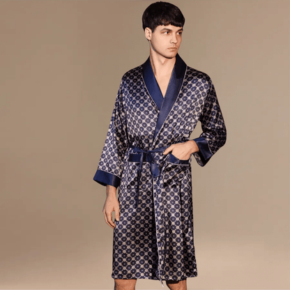 Peignoir Homme Satin Bleu : Élégance et Confort Inégalés à Découvrir