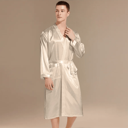 Peignoir Satin Homme – Élégance et Confort Inégalés à Découvrir